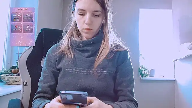 RosaJil online show from February 10, 2026, 12:48 pm