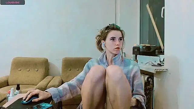 RosaJil online show from March 8, 2025, 6:58 pm