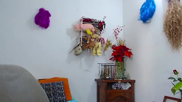 bardotbigcockts online show from November 12, 2025, 8:56 pm