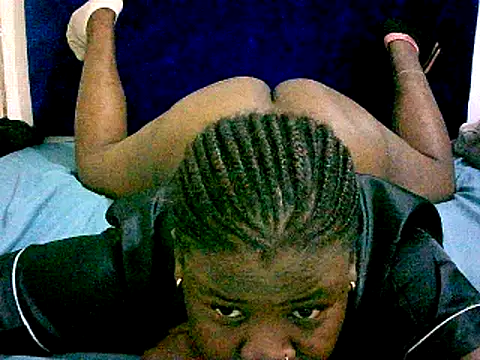 Snapshot of honeypotsweet chatting on November 14, 2025, 10:02 pm honeypotsweet online show from November 14, 2025, 10:02 pm