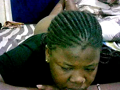 Snapshot of honeypotsweet chatting on November 19, 2025, 9:59 pm honeypotsweet online show from November 19, 2025, 9:59 pm