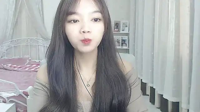 Jenny-Z online show from November 8, 2025, 1:53 am