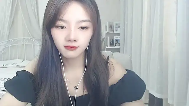 Jenny-Z online show from May 3, 2026, 1:44 am