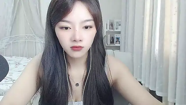 Jenny-Z online show from June 14, 2026, 2:24 am