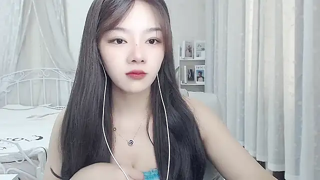Jenny-Z online show from June 26, 2026, 1:44 am