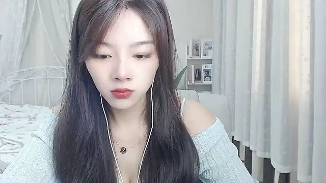 Jenny-Z online show from June 16, 2026, 1:38 am