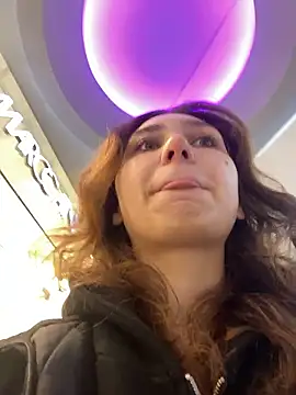 Snapshot of QuitieLia chatting on January 9, 2026, 8:21 am QuitieLia online show from January 9, 2026, 8:21 am