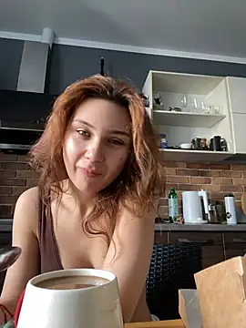 Snapshot of QuitieLia chatting on January 15, 2026, 7:12 am QuitieLia online show from January 15, 2026, 7:12 am