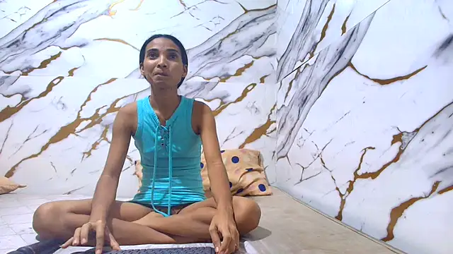 luciana daza online show from March 8, 2026, 1:55 am