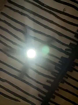 Snapshot of petiteebony_81 chatting on November 26, 2025, 6:30 pm petiteebony 81 online show from November 26, 2025, 6:30 pm