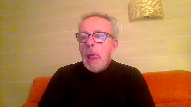 tuggy59 online show from February 3, 2026, 6:51 am