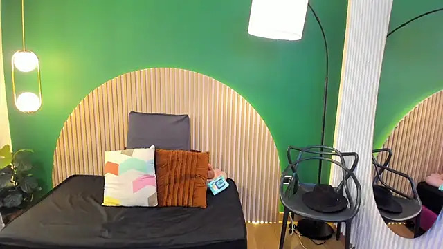 Snapshot of taylor_bennet chatting on November 13, 2025, 11:58 am taylor bennet online show from November 13, 2025, 11:58 am