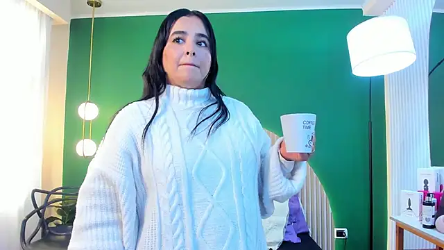 Snapshot of taylor_bennet chatting on December 4, 2025, 11:53 am taylor bennet online show from December 4, 2025, 11:53 am