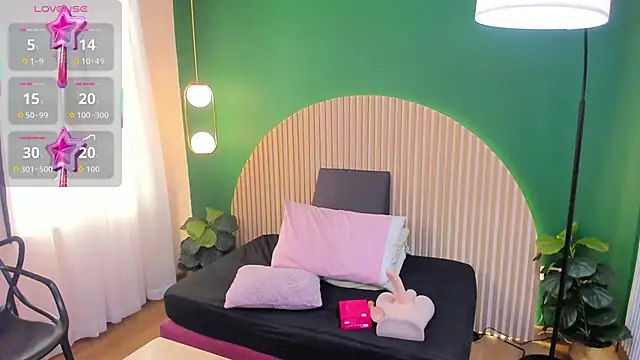 Snapshot of taylor_bennet chatting on February 27, 2026, 11:54 am taylor bennet online show from February 27, 2026, 11:54 am