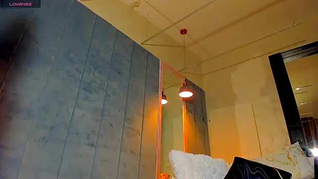 Snapshot of Sassy_Teen chatting on November 29, 2025, 8:25 am Sassy Teen online show from November 29, 2025, 8:25 am