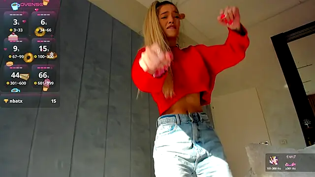 Snapshot of Sassy_Teen chatting on November 26, 2025, 9:42 am Sassy Teen online show from November 26, 2025, 9:42 am