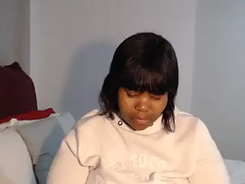 Real1SweetQueen online show from October 26, 2025, 4:40 pm