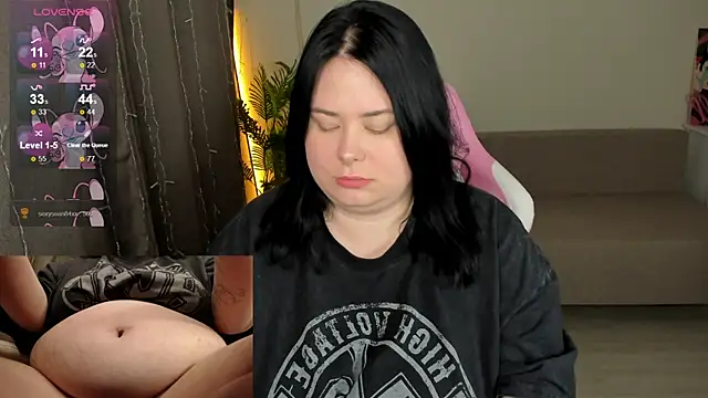 Akemi BBW online show from December 3, 2025, 5:30 am