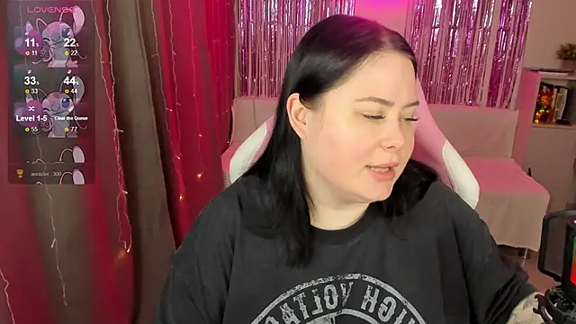 Snapshot of Akemi_BBW chatting on May 2, 2026, 11:59 am Akemi BBW online show from May 2, 2026, 11:59 am