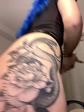 kaoticblue  online show from January 15, 2026, 1:31 am