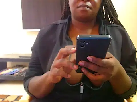 Snapshot of sunnylovexp chatting on April 5, 2026, 9:49 am sunnylovexp online show from April 5, 2026, 9:49 am