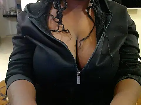 Snapshot of sunnylovexp chatting on May 7, 2026, 3:11 am sunnylovexp online show from May 7, 2026, 3:11 am