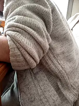 teekoine1 online show from November 2, 2025, 12:32 pm