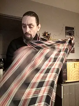 teekoine1 online show from February 3, 2025, 6:28 pm