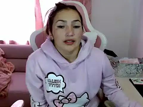 Snapshot of EVA_GRAYS chatting on February 22, 2025, 5:35 pm EVA GRAYS online show from February 22, 2025, 5:35 pm