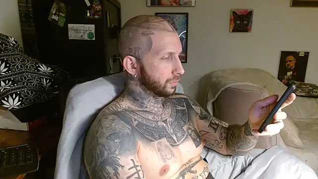 Snapshot of bobbybacala91 chatting on February 6, 2026, 2:51 am bobbybacala91 online show from February 6, 2026, 2:51 am