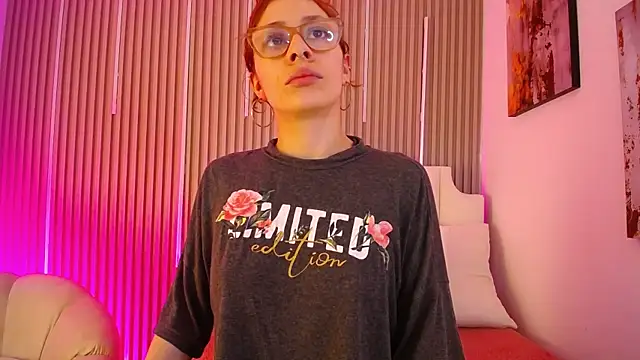 Katy Van online show from April 6, 2026, 8:21 pm