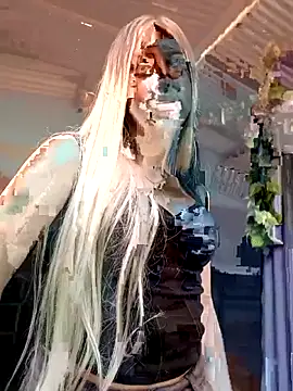 Snapshot of eva-2023 chatting on November 2, 2025, 4:12 pm eva-2023 online show from November 2, 2025, 4:12 pm