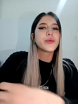 Snapshot of eva-2023 chatting on October 26, 2025, 10:21 pm eva-2023 online show from October 26, 2025, 10:21 pm