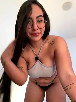 Snapshot of anniesweet02 chatting on January 18, 2026, 11:19 pm anniesweet02 online show from January 18, 2026, 11:19 pm