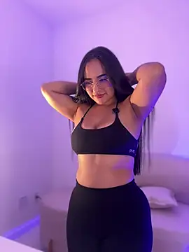 Snapshot of anniesweet02 chatting on March 10, 2026, 11:20 pm anniesweet02 online show from March 10, 2026, 11:20 pm