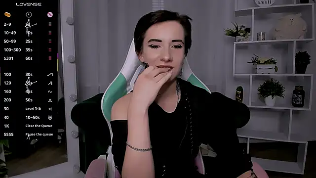  Rein ramm online show from November 5, 2025, 5:27 pm