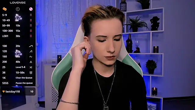 Snapshot of _Rein_ramm chatting on April 2, 2026, 3:30 pm Rein ramm online show from April 2, 2026, 3:30 pm