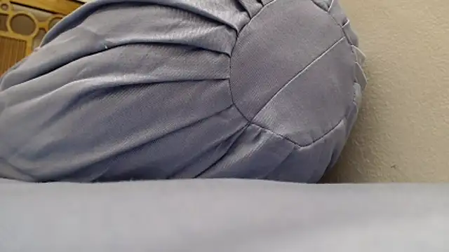 Snapshot of OH-Monica chatting on October 15, 2025, 6:27 pm OH-Monica online show from October 15, 2025, 6:27 pm