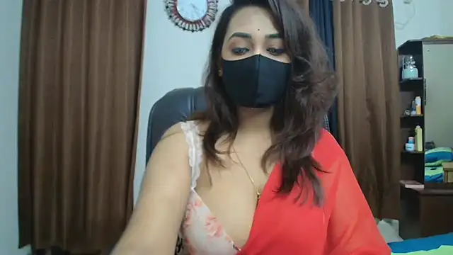 Snapshot of OH-Monica chatting on September 19, 2025, 10:25 pm OH-Monica online show from September 19, 2025, 10:25 pm