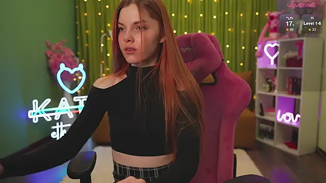 Snapshot of Katy__Ethereal chatting on March 3, 2025, 3:05 am Katy Ethereal online show from March 3, 2025, 3:05 am