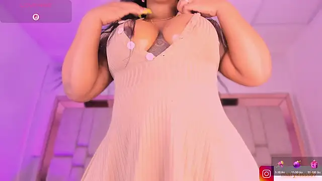 mary kisses online show from November 20, 2025, 8:31 pm