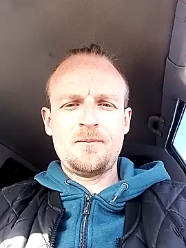 Happy Michal online show from May 5, 2026, 8:39 am