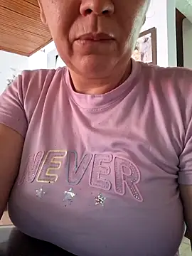 Snapshot of Gimena41 chatting on December 16, 2025, 3:38 pm Gimena41 online show from December 16, 2025, 3:38 pm