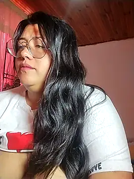 Snapshot of KATYGONZALEZ chatting on May 13, 2026, 12:45 pm KATYGONZALEZ online show from May 13, 2026, 12:45 pm