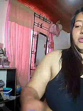 Snapshot of KATYGONZALEZ chatting on May 31, 2026, 7:58 pm KATYGONZALEZ online show from May 31, 2026, 7:58 pm
