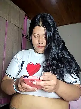 Snapshot of KATYGONZALEZ chatting on May 3, 2026, 10:09 am KATYGONZALEZ online show from May 3, 2026, 10:09 am