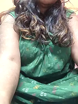 CUTE SOPHIA- online show from March 1, 2025, 4:47 am