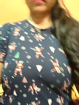 Snapshot of CUTE_SOPHIA- chatting on April 25, 2026, 3:09 am CUTE SOPHIA- online show from April 25, 2026, 3:09 am