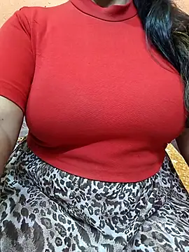 CUTE SOPHIA- online show from November 19, 2025, 1:05 am