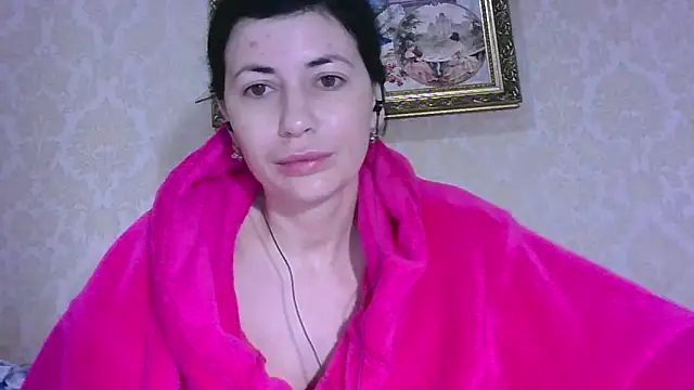 StunnigArt online show from February 18, 2026, 2:20 am